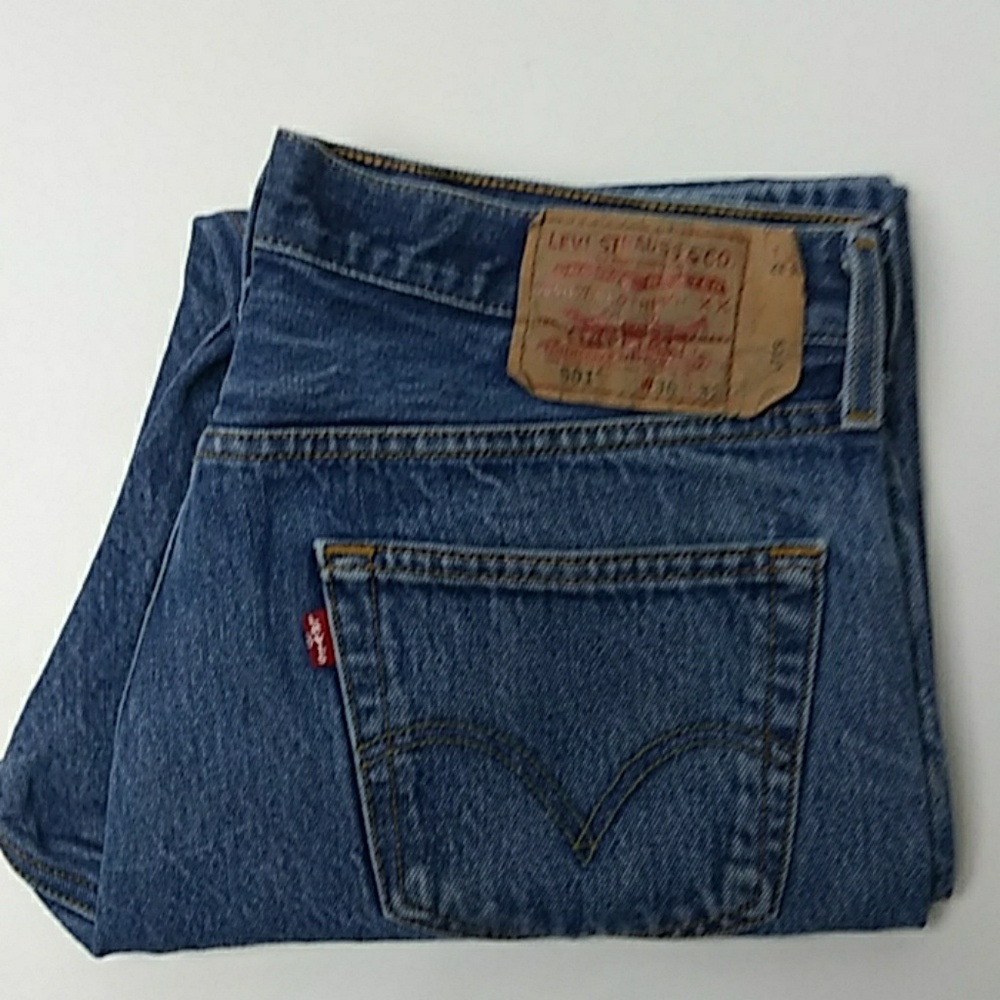 LEVIS 501s - Picture 2 of 4